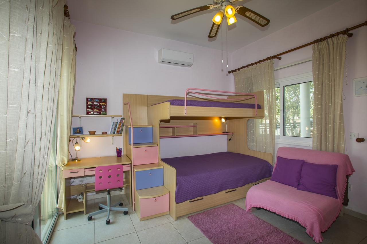 Villa Elias Ajia Napa Zewnętrze zdjęcie